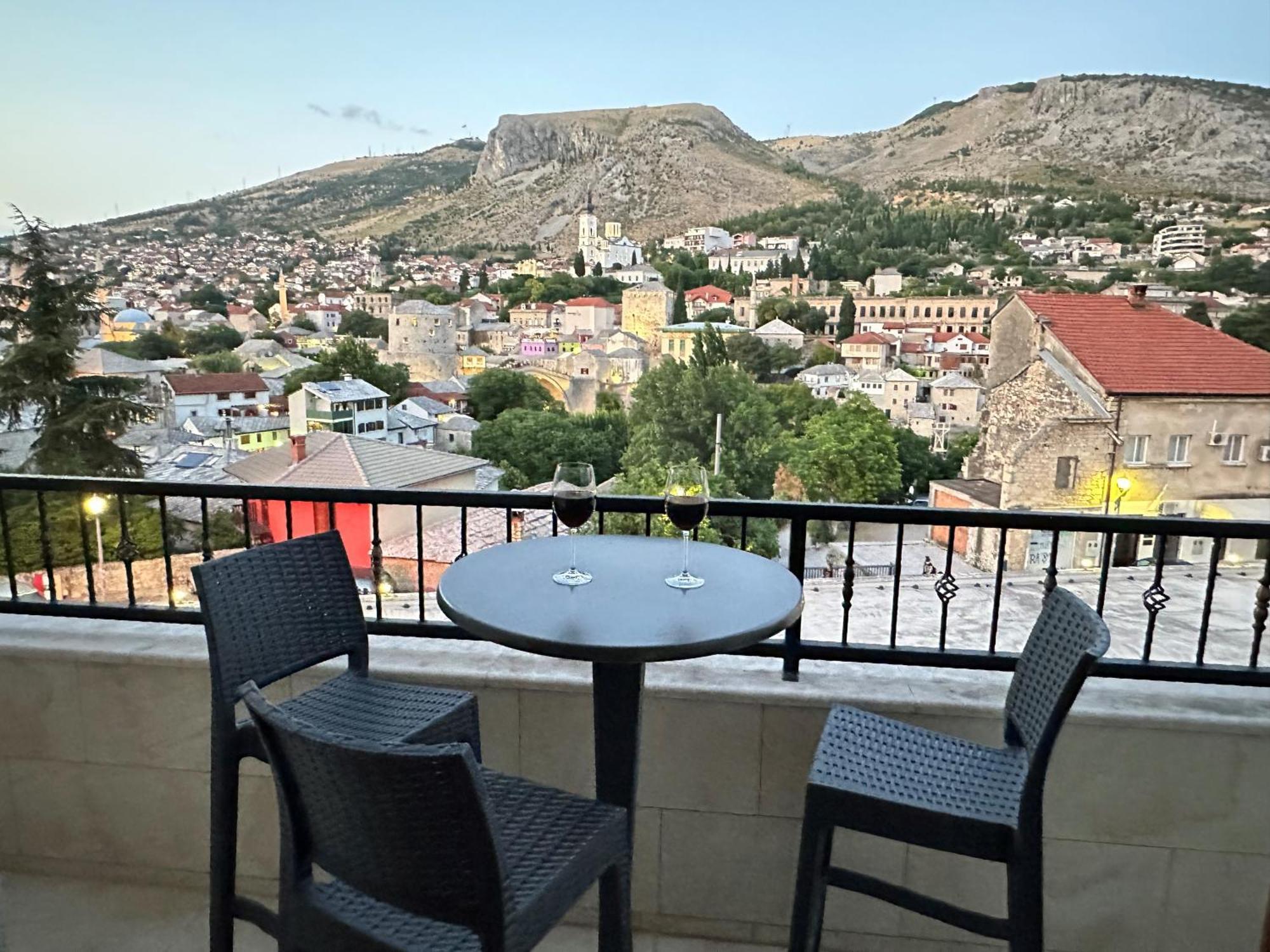 Captain'S Luxury Apartments Mostar Eksteriør billede